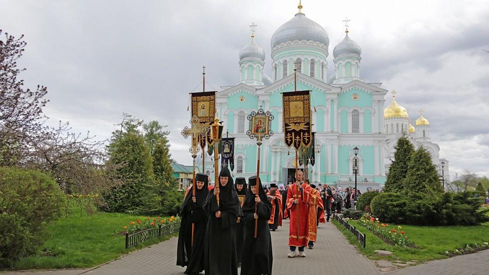 Пасха в Дивеево Воскресение Христово_6