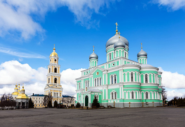 Тур в Дивеево будние дни Вторник-Четверг