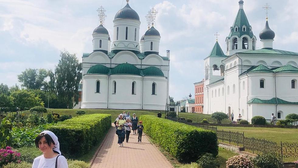 Дивеево Святая Троица и Род. суббота_11